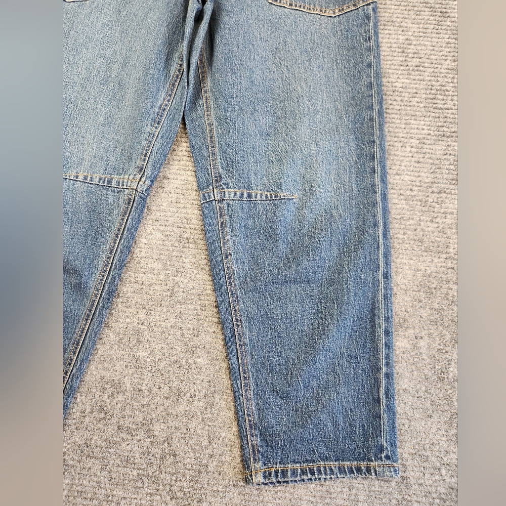 Frye Barrel Jeans Womens Sz 2 Button Fly 5-Pockets Dark/Medium Wash Outdoor NWT - Picture 3 of 16